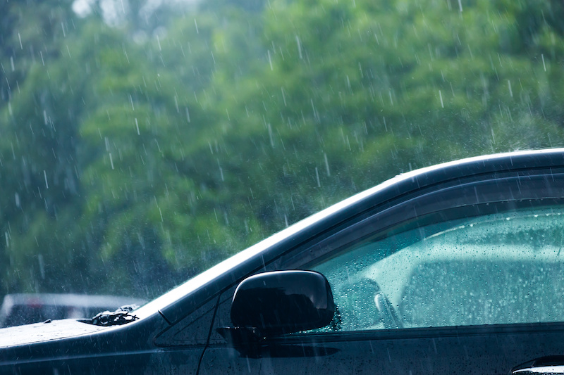車から雨漏り その原因 対策方法とは Sumical